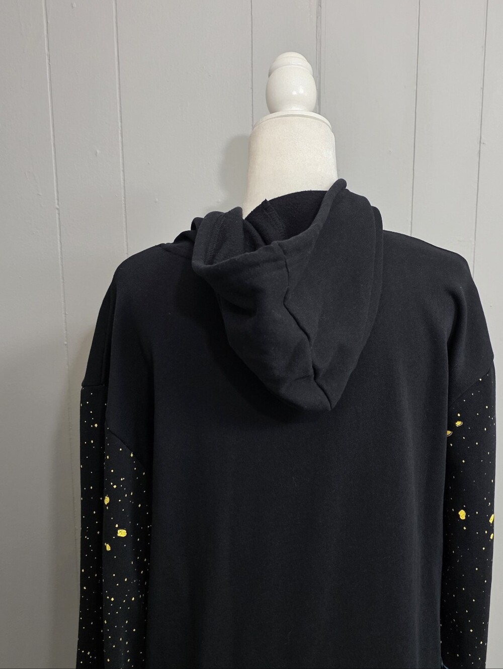 Rick And Morty Unisex Portal Space Scene Black Hoodie Size L - Picture 9 of 13